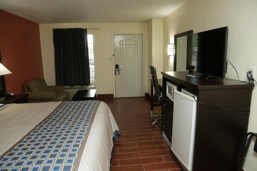 Budget Inn - Washington Экстерьер фото